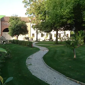 Apartment La Sophora Montegaldella